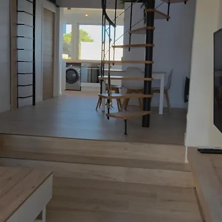 Loft Proche Apartment *